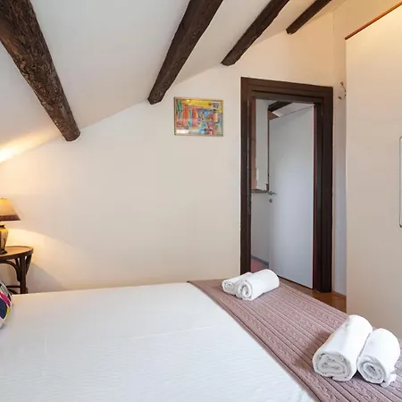 Lira Appartement *