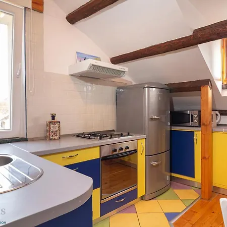 Lira Appartement Split