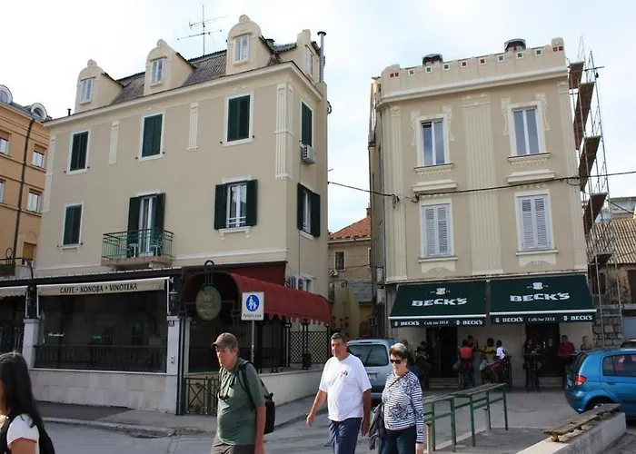 Апартаменты Lira *