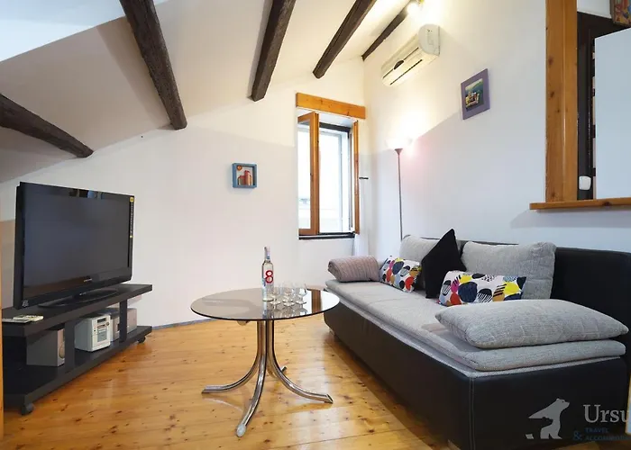 Lira Appartement *